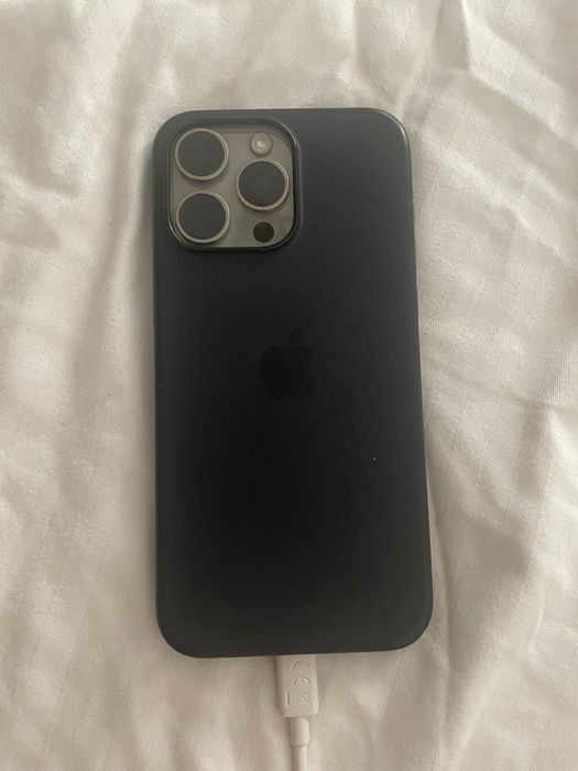 Vand Iphone 15 Pro Max