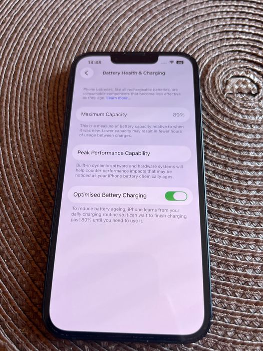 Продвам iPhone 13