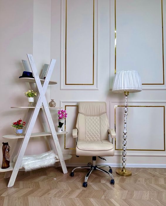 Tayyor biznes studio sotiladi