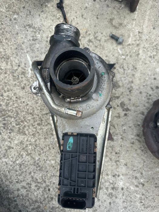 Turbina 2.4D Euro 4 2006-2010 163CP 185 CP Volvo S60 V70 XC90 XC70 30757080