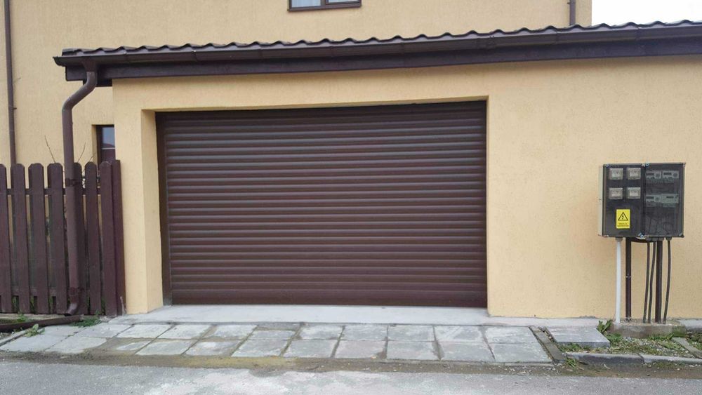 Usa-usi garaj tip rulou/sectionala,rulouri geam,plase insecte.bariere