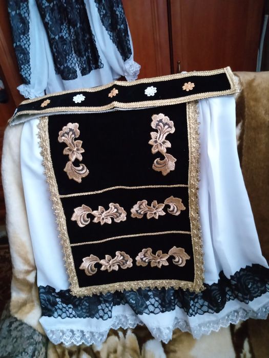 Cămăși populare 6-16 ani