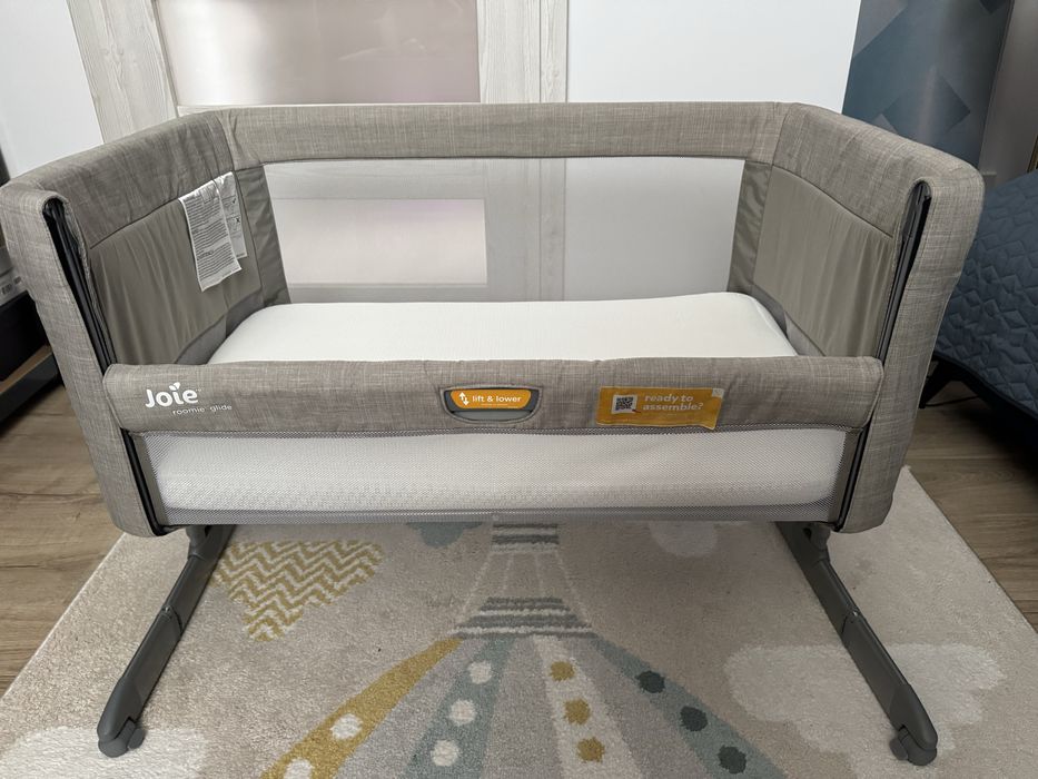 Patut bebelus Pliant 2 in 1 Roomie Glide Joie
