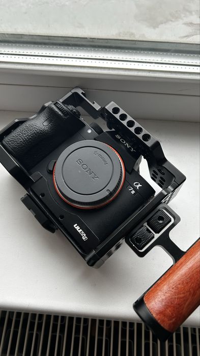 Фотоаппарат Sony a7 iii, Объектив Sony Zeiss 35mm f/1.4