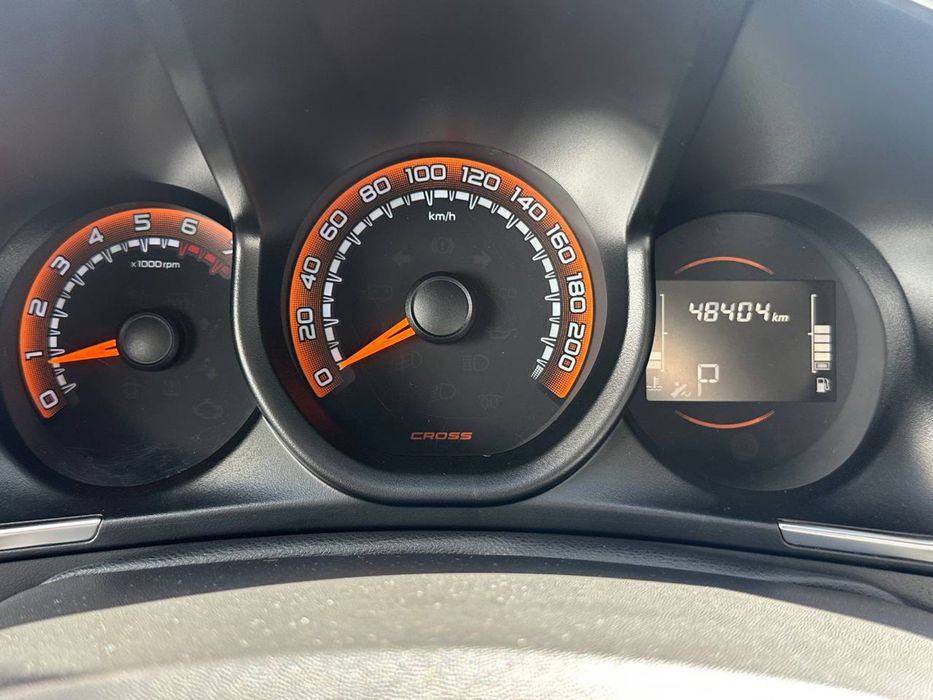 Lada XRay Cross 2019