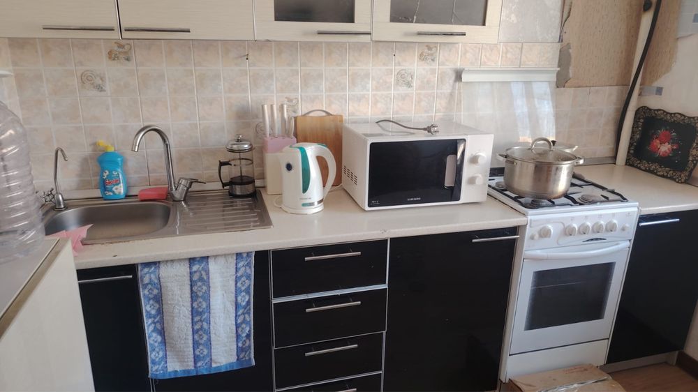 Кухонный гарнитур бесплатно