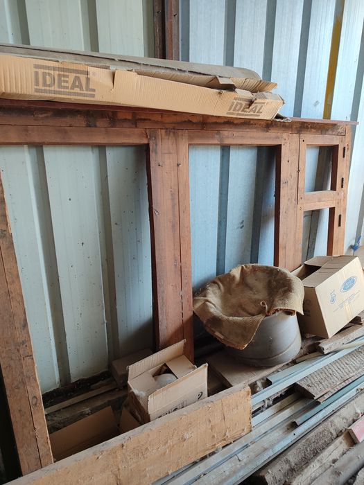 Продам деревянные оконные рамы