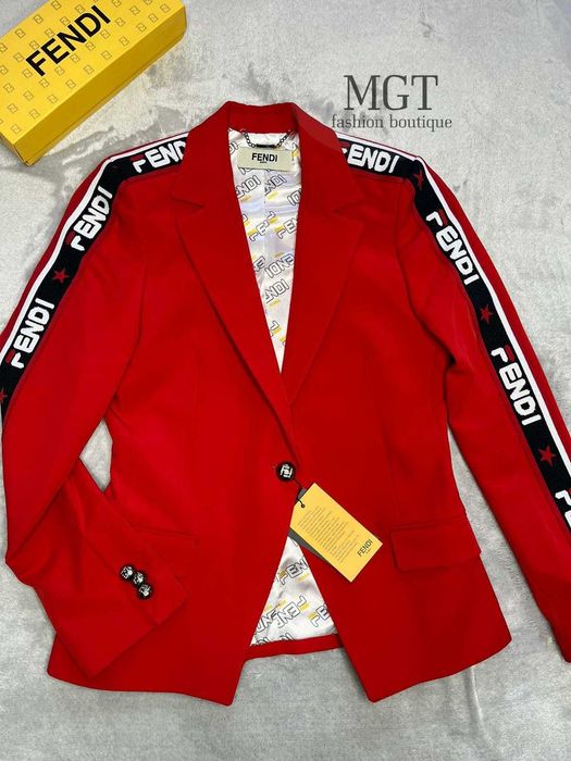 Дамски блеизер Baumen