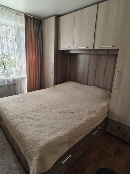 Продам кровать со шкафом