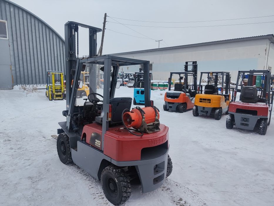 Продам вилочный погрузчик. Кара