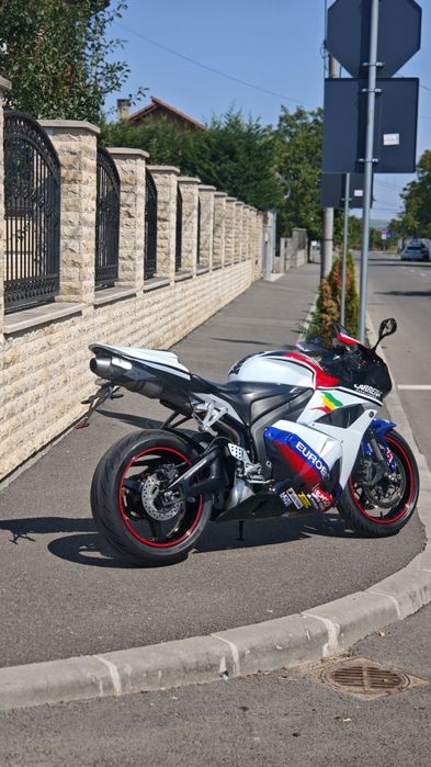 Honda cbr600rr pc40 facelift 2009 top