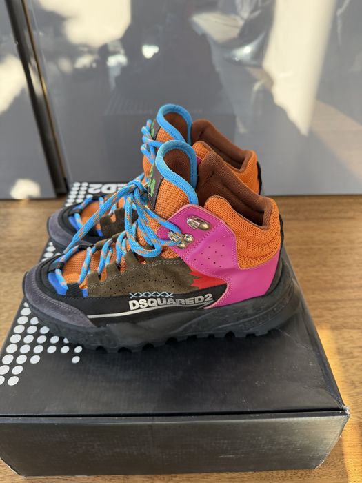 Оригинални дамски сникърси DSQUARED2 IT37