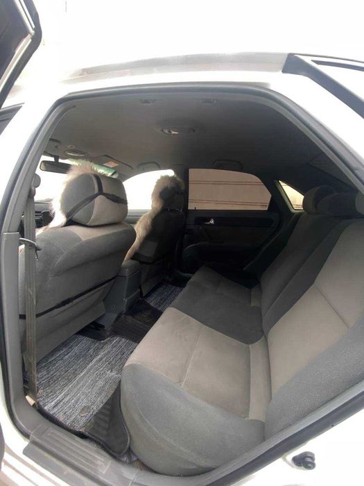 Jentra avtomobil holati yaxshi