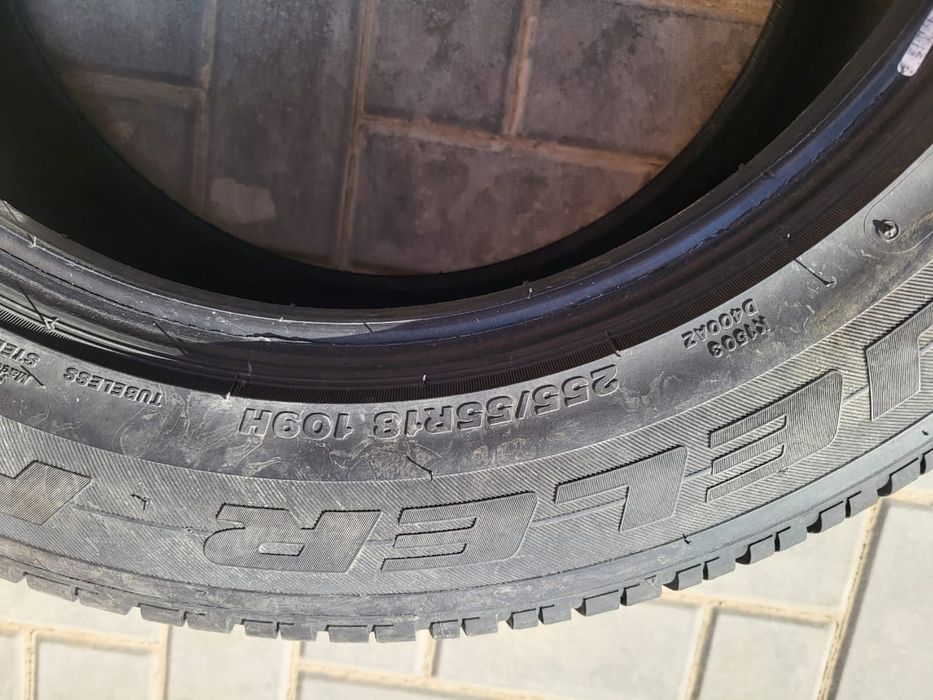 Продам шины б/у,