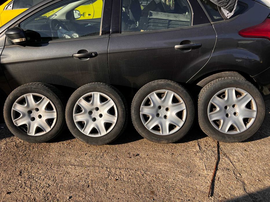 4 бр. джанти 4x114.3x15 с тасове и зимни гуми за Honda Civic