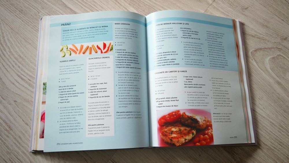 Carte- A.R.J. Waterson - Mama si copilul. Ghid de crestere a copilului