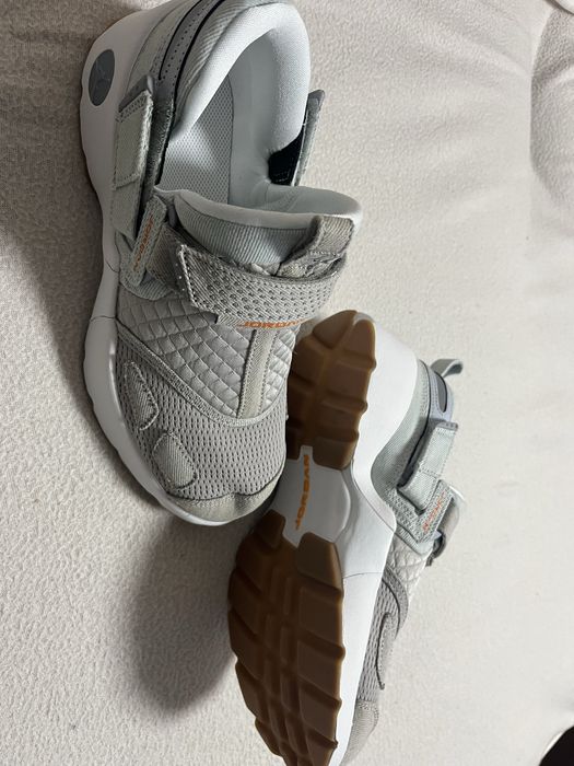 Продавам маратонки Jordan/Джордан 2 чифта