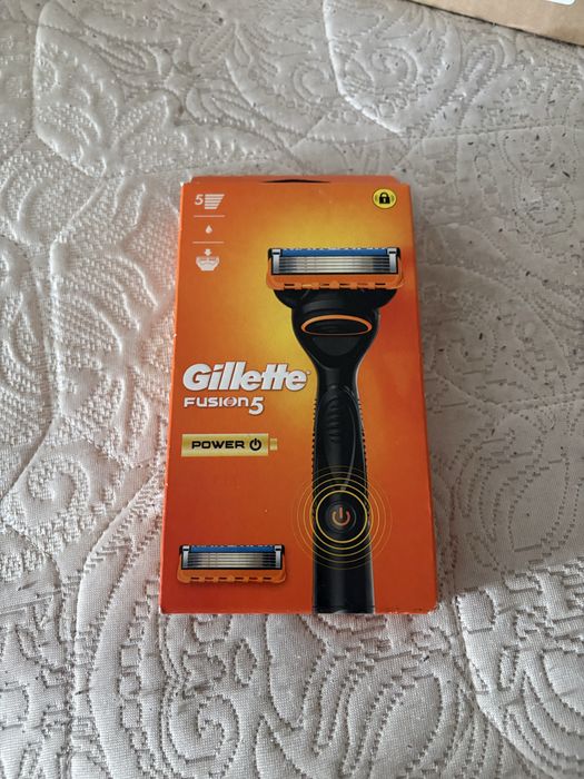 Gillette Fusion 5 Power aparat de barbierit