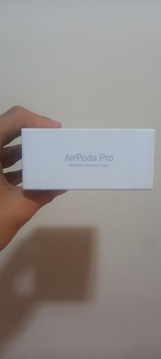 Продам AirPods Pro
