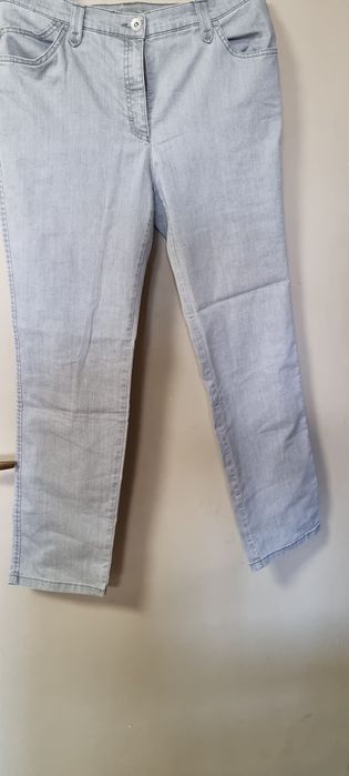 Цветни дънки, размер L,   дамски