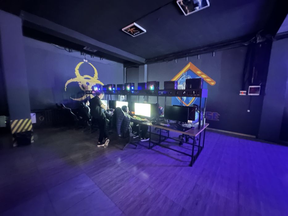 Продается Компьютерный клуб cyber house