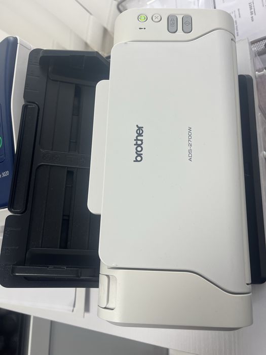 Скенер Brother ADS-2700W