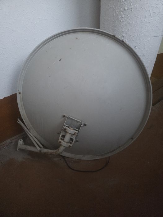 Parabalichiskiy antenna