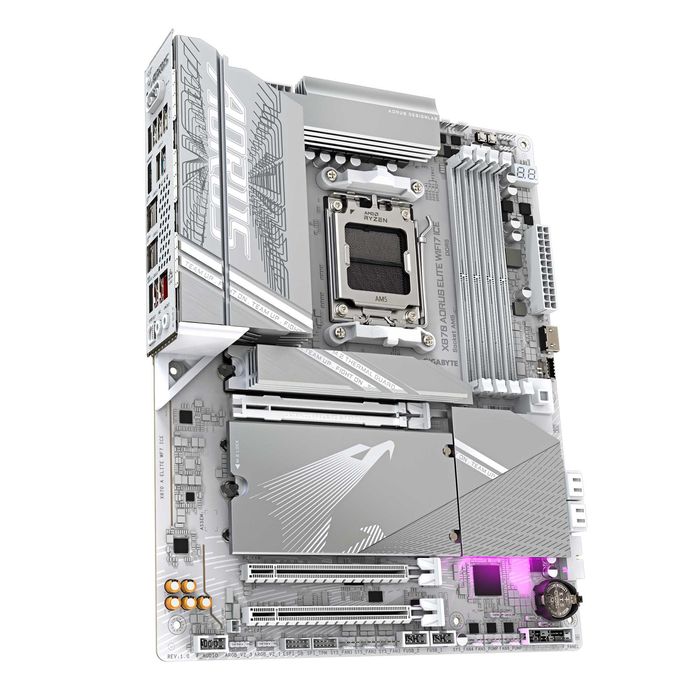 ; Материнская память GIGABYTE X870 AORUS ELITE WIFI 7 ICE