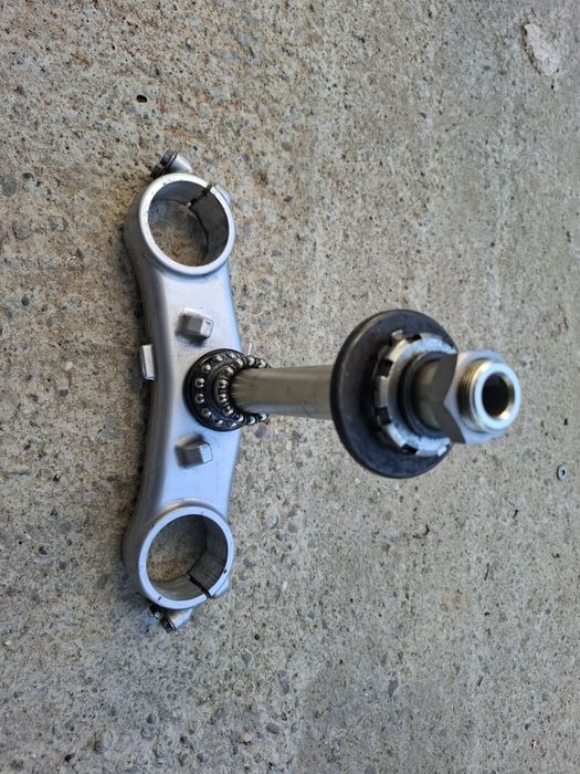 Jug inferior pentru Honda cbr 1000 rr model 2008-2011