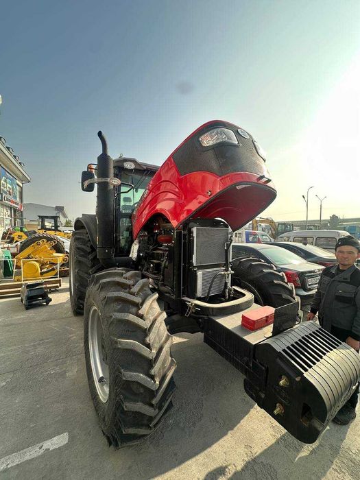 Трактор SINOMACH Трактор LF1804