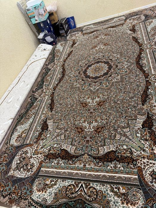 Продаётся Иранский ковёр