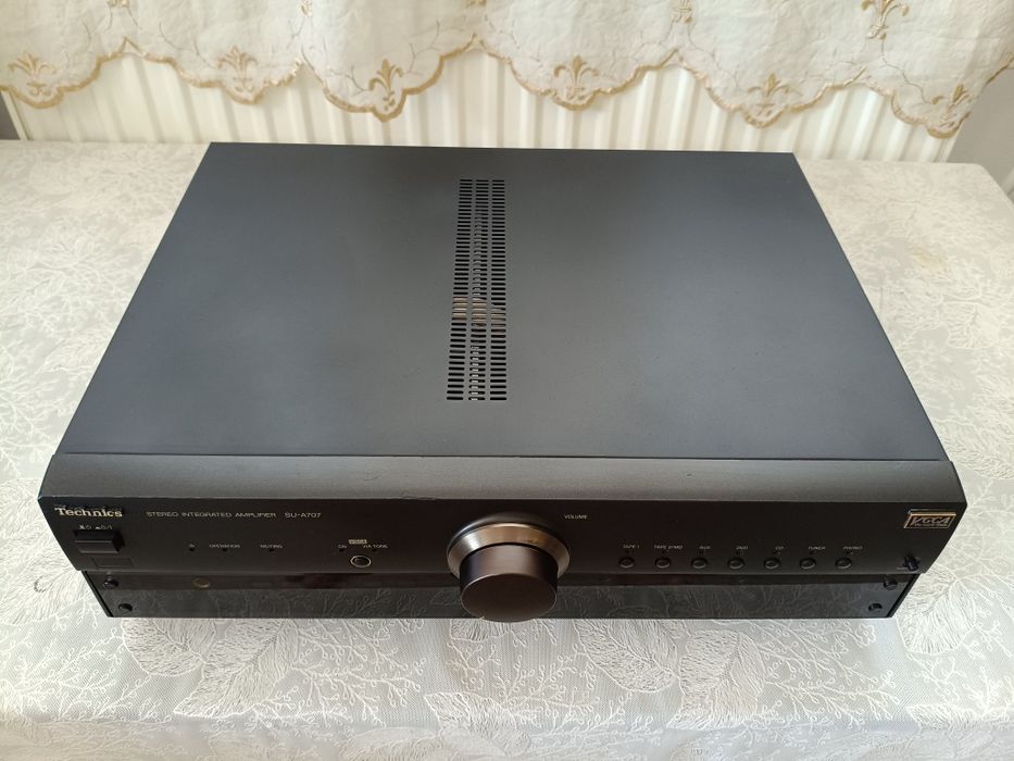 Technics amplificator SU-A 707 .