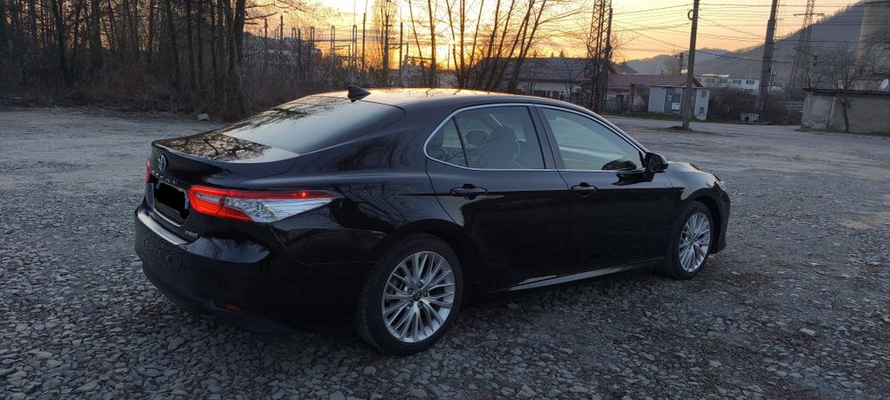 Toyota Camry, hybrid, an 2020, euro 6