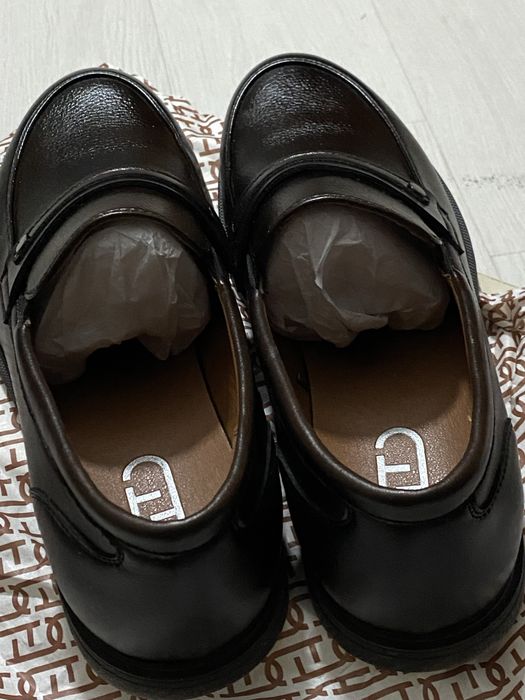 Лоферы коричневые новые