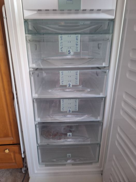 Фризер  Liebherr