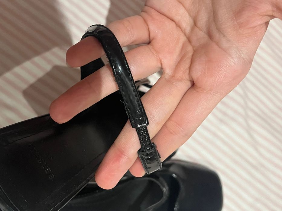 черные ,розовые балетки