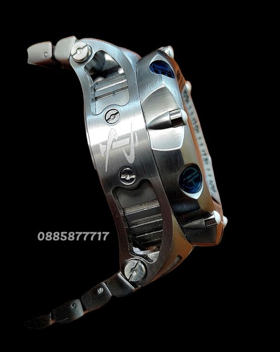 часовник INVICTA Venom Reserve 54 mm, Инвикта нов