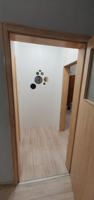 Дава се под наем Двустаен апартамент в София, Изток - 68 кв.м за 650 € - Снимка #2