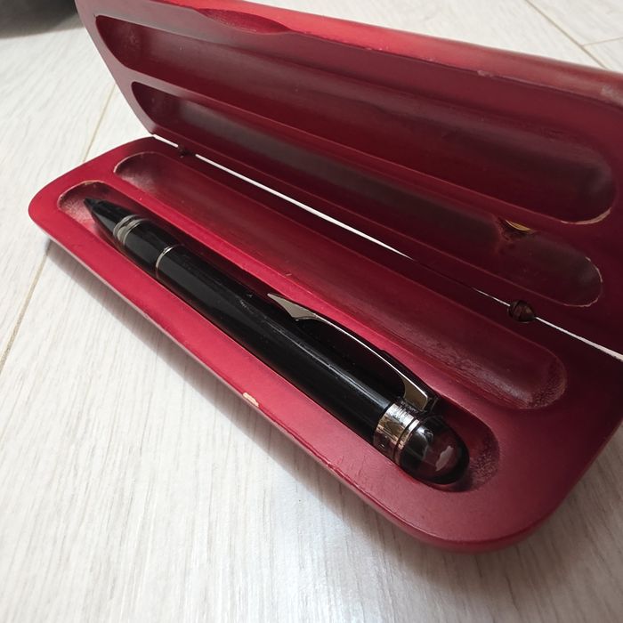 Instrument de scris Montblanc StarWalker zis si pix
