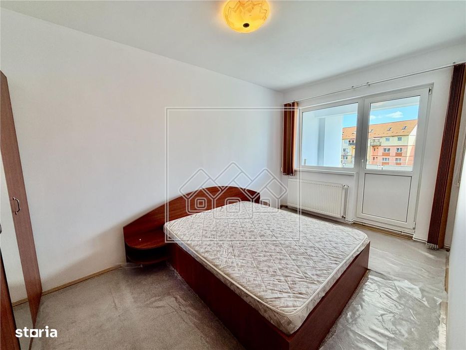 Apartament 2 camere decomandat, balcon, 60 mp - Mihai Viteazu, Sibiu — fotografia 3