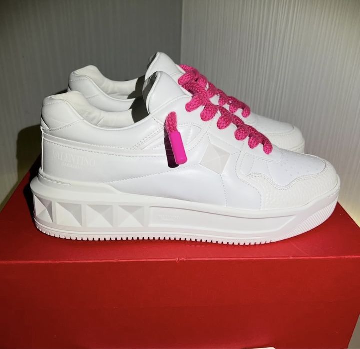 Adidasi valentino garavani