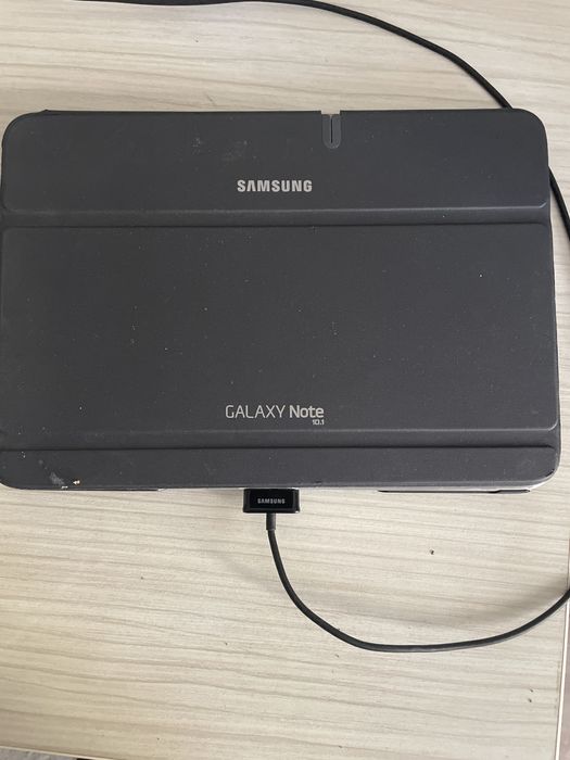 Vand tableta Samsung Galaxy Note 10.1