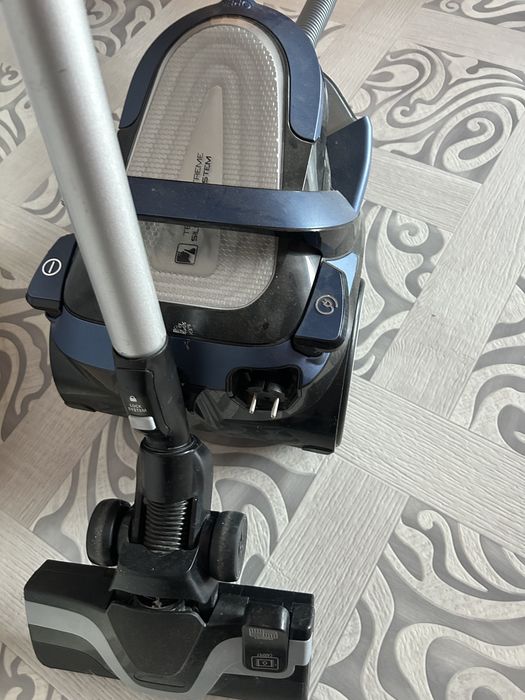 Продам пылесос Samsung