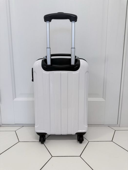 Чемодан Carpisa ручная кладь