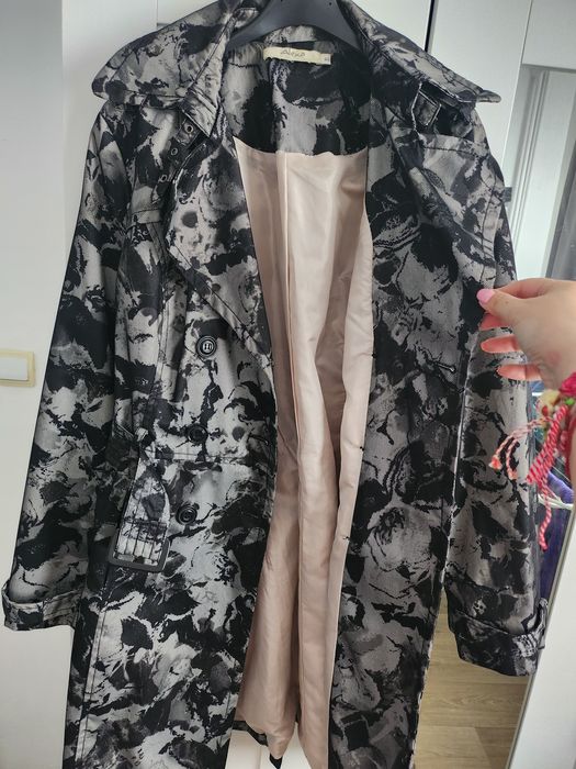 Преходно яке / тренчкот