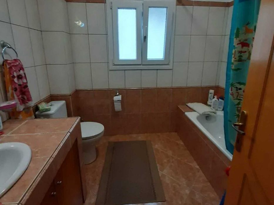 ПРОДАВА се апартамент 125 кв.м в NEA PERAMO KAVALAS (код 4390)