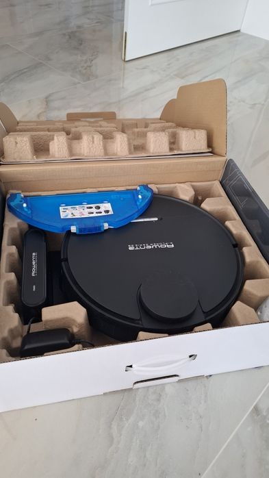 Rowenta robot aspirator