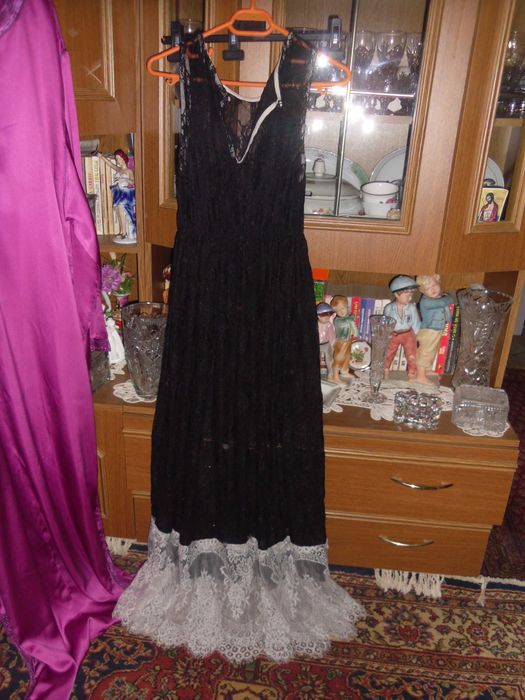rochie dantela  ,lunga