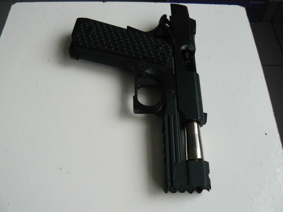 Pistol Airsoft 3308 Strike Warrior COLT 1911 Green Gas GBB F.Metal Nou