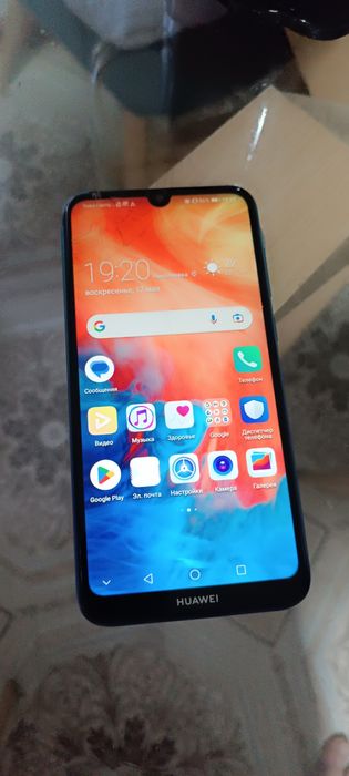 Продам телефон Хуавей